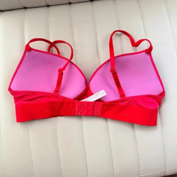 Victoria's Secret PINK Wear Everywhere Wireless Push-Up Bra 36B - Picture 4 of 7